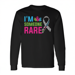 Camiseta de Manga Larga del Día de Concienciación sobre Enfermedades Raras 2025 'Soy Alguien Raro' - Producto Promocional - Product Image 2
