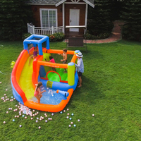 Glissade gonflable pour piscine mur d'escalade, conforme ASTM, avec jeu aquatique estival, personnalisable, disponible directement de l'usine
