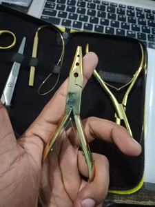 Kit d'outils professionnels d'extensions de cheveux en acier inoxydable plaqué or pour micro-pinces à anneaux - Product Image 3