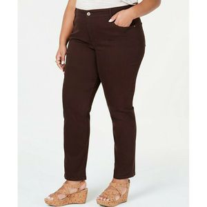 Jeans marroni da donna Style & Co taglie forti, con controllo pancia, gamba slim, taglia piccola - Product Image 1