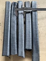 Biomasse Sciure de Bois Briquettes de Charbon de Bois Haut Carbone Fixe et Calorie Vietnam Origon