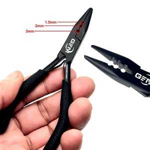 Pinza Profesional de Acero Inoxidable de 5 Pulgadas para Extensiones de Cabello, con 3 Orificios, Acabado Espejo, Agarre Negro, Herramienta para Remover Anillos de Queratina - Product Image 2