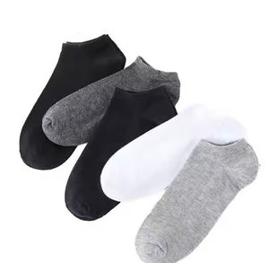 2025 calcetines de alta calidad para hombre, talla Unisex, calcetines con logotipo personalizado, ropa de calle de alta calidad, calcetines deportivos de gran tamaño personalizados - Product Image 5