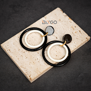 Vietnam Handcrafted Vintage <b>Earrings</b> Best Selling 4mm & 5mm Studs on White <b>Chain</b> Custom Wholesale Fashion Accessories - Product Image 1