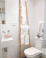 Proveedor de Vietnam, decoración natural para el hogar, toallero de bambú para baño, soporte ajustable para pared, escaleras inclinadas, manta, estante de escalera