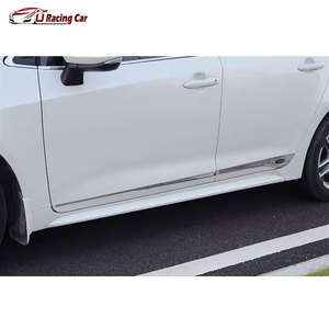 Tira de guarnición de línea de moldura de puerta lateral de coche con aspecto de carbono ABS para Toyota Sprinter <span class=keywords><strong>Corolla</strong></span> Altis Prestige Sporty Sedan E210 2020-2025 - Product Image 4