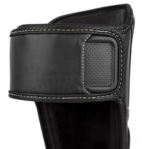 Protège-tibias en cuir de qualité supérieure pour adultes, modèle 2026, avec sangle, design personnalisable, légers, respirants, ajustables et antidérapants - Product Image 4