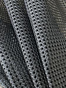 Meilleure vente Rouleau de rotin en plastique rayé noir Sangle de canne synthétique durable Tissage de meubles imperméable et écologique pour bricolage - Product Image 3