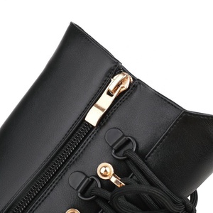 Moda mikrofiber malzeme tasarımcısı bayan botları ile kadınlar için blok topuklar üzerinde kayma kadın ayakkabısı farklı renkler ile - Product Image 6