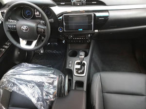 Toyota Hilux Turbo 2018, Gasolina, Transmisión Automática, Norma de Emisiones Euro III, Camioneta, 400 CV de Potencia, 500 Nm de Torque - Product Image 4