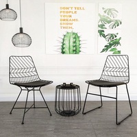 Açık Hava Yemekleri İçin Modern Tasarımlı Şık Metal Çerçeveli, Rahat ve Taşınabilir Metal Restoran Sandalyeleri