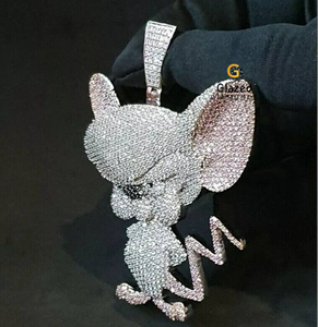 Pendentif et breloque personnalisé en or blanc 10 carats de haute qualité avec moissanite Hip Hop glacé avec une coupe ronde VVS clarté dessin animé - Product Image 5