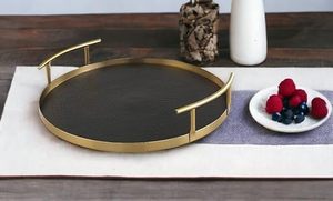 Plateau de service rond en métal noir martelé de haute qualité pour la cuisine, le mariage, le restaurant et l'hôtel - Product Image 2