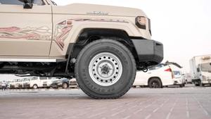 Toyota Land Cruiser Pick Up, Toyota Land Cruiser LC 79 Diésel con Parachoques Cromado, Transmisión Manual/Automática, 4L, 4x4 - Product Image 5