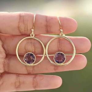 Pendientes colgantes de cuarzo hidroamatista púrpura, joyería sencilla, latón macizo, chapado en oro de 18 quilates, piedra preciosa de corte redondo, regalo para mujer - Product Image 3