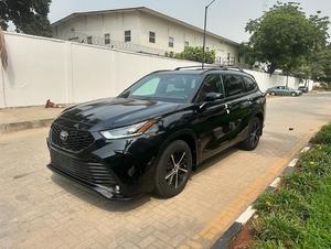2023 Toyotaaa Highlander XSE - Product Image 5