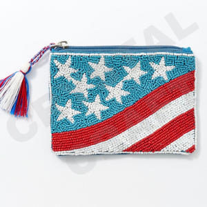 Debbie Jarmusik Monedero personalizado con cuentas de semillas Hermoso regalo de mamá-Diseño de corazones para niñas - Product Image 5