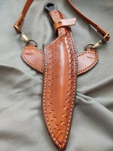 Cuchillo de supervivencia de acero al carbono hecho a mano con cabestrillo trasero, cuchillo de cocina personalizable, Funda de cuero para uso en exteriores, compatible con OEM - Product Image 3