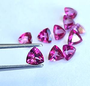 บุษราคัมสีชมพูธรรมชาติล้านล้านเหลี่ยม6มม. คุณภาพดี-สีชมพูบุษราคัมล้านล้านเหลี่ยมเพชรพลอย - Product Image 5