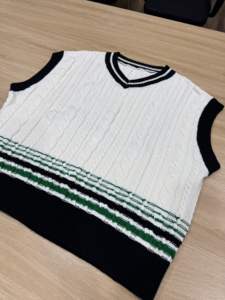 Chaleco de Lana Unisex de Invierno con Cuello en V, Diseño Casual, Tejido Transpirable, Logotipo Personalizable - Product Image 6