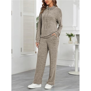 Ensemble deux pièces pour femmes 100% survêtement court en coton avec capuche vêtements durables pour femmes survêtement court pour adultes 2026 - Product Image 6