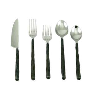 Elégant ensemble de couverts 5 pièces en acier inoxydable argenté avec poignées martelées ligne verticale royale Design moderne haut de gamme - Product Image 5