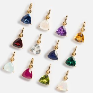 จี้บลูโทปาซเงินแท้ 925 ชุบทอง ประดับเพชรทรงสามเหลี่ยม เครื่องประดับประจำเดือนธันวาคมสำหรับผู้หญิง - Product Image 2