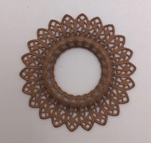 Charmant design floral cadre doré porte-photo décoratif élégant affichage de photos de table pour la décoration intérieure idée cadeau de bureau - Product Image 3