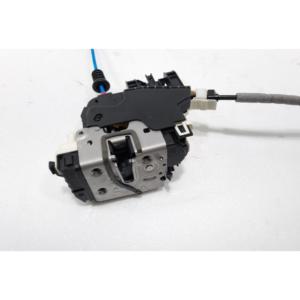 Serratura Posteriore Sinistra MERCEDES Serie GLA A2047302735 (13>) - Product Image 4