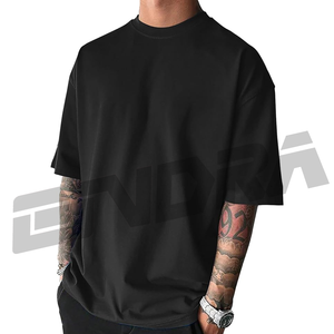 T-shirt surdimensionné d'été à manches courtes pour hommes, tissu doux et respirant, coupe décontractée, style streetwear, ambiance cool, parfait pour une tenue décontractée - Product Image 4