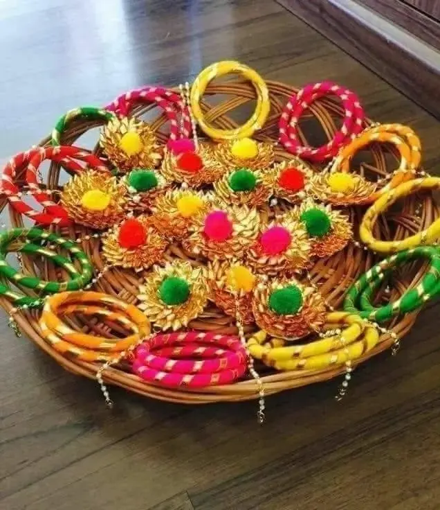 Beautiful Handmade Silk Thread Gota Pati Work Bangle Wedding Favor Fashionable Jewelry