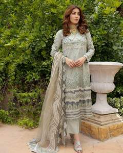 Collection de broderies édition de mariage de qualité robe lourde complète 0350 - Product Image 6