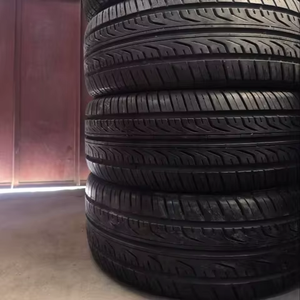 VENTE CHAUDE Vente en gros Nouveau pneu de camion toutes saisons 195/65R15 Conception biaisée 99 T SL-Premium Pneu à chambre à air CS665/666 Vente en gros - Product Image 1