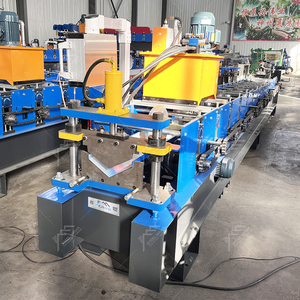 Machine de formage à froid de capuchons de toit entièrement automatique à haute efficacité pour le Ghana - Product Image 2