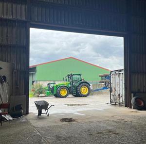 Tractor Agrícola John Deere 6155r Usado en Excelentes Condiciones, Entrega Rápida, Bajo Precio, EE. UU., con Motor y Engranaje Principales - Product Image 5