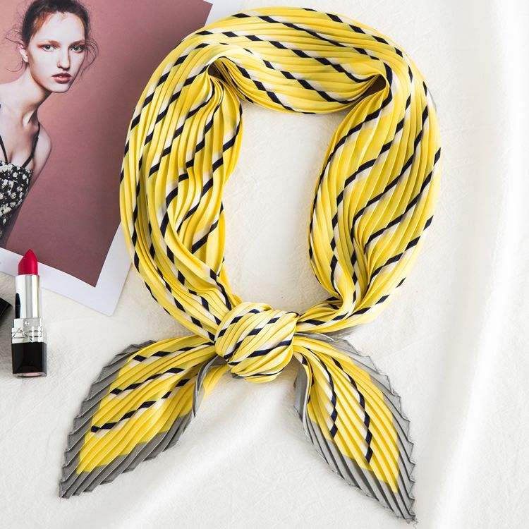 สีเหลือง