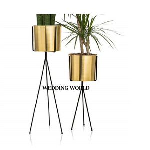 New Design Metal Planter With Stand Round Shape Handmade Decorative Planter Pot Finished Wholesale New Metal Planter - Product Image 6