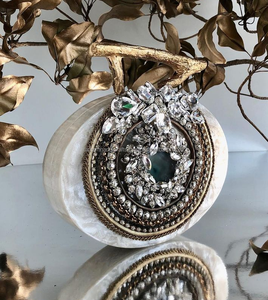 Bolso de mano hecho a mano de nueva tendencia para novia, la colección elegante más exclusiva, fregona y bolso de mano de latón para bodas y fiestas - Product Image 3