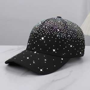 Casquette de baseball noire à strass, ajustable, avec clous en diamant, 6 panneaux, chapeau de soleil pour femme, streetwear, voyage, cristal scintillant, ajustable - Product Image 1
