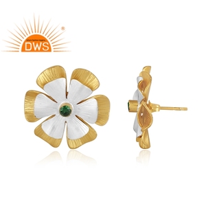 Dernier design fait à la main plaqué or 18k Zircon vert naturel pierre précieuse design floral boucle d'oreille demi-fine fabricant de bijoux - Product Image 2