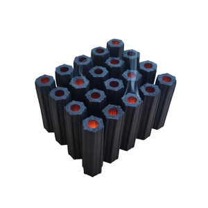 Briquettes de charbon de coco écologiques sans fumée de qualité commerciale à combustion longue durée pour la restauration et l'usage industriel - Product Image 1