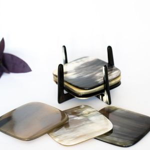 Dessous de verre en corne de noyer avec support Meilleure qualité Dessous de verre en corne de buffle naturelle pour la maison Restaurant Dessous de verre Ensemble de 6 avec support en corne - Product Image 6