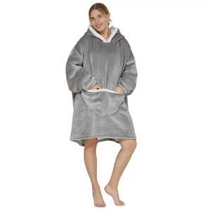 Sudadera cálida de invierno Cuerda larga para dormir Ropa de Casa Adultos Sudadera con capucha de franela gruesa Manta usable ponderada de gran tamaño - Product Image 2