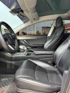 Pre-owned Clean 2022 Tesl-a modèle 3 Batterie de base Seda-n 4D - Product Image 4