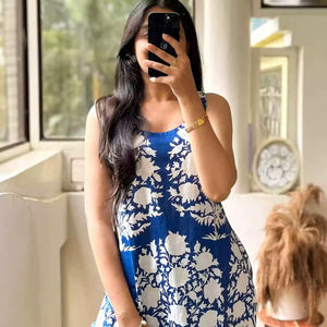 À la mode à la recherche haut femmes occidentales tendance court indien Kurti Kurta main bloc court Kurta Kurti pour femmes robes pour la fête - Product Image 1