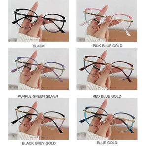 Lunettes de soleil photochromiques pour femmes, montures de lunettes de soleil tendance 2025, changement de couleur des verres, œil de chat, anti-lumière bleue - Product Image 6