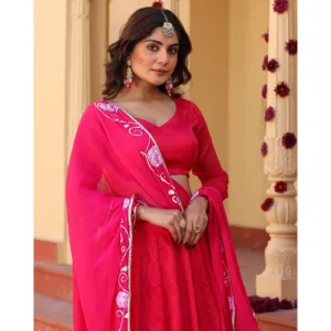 Conjunto de Lehenga Rosa Pintado a Mano para Mujer, Estilo Rani - Product Image 6