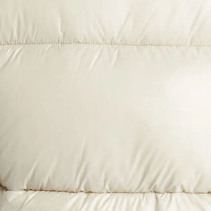 Veste matelassée légère et pliable offrant une chaleur intense, un rembourrage respirant, une texture douce, une mobilité flexible et une fiabilité hivernale - Product Image 6