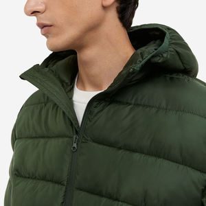 Vente en gros de vestes et manteaux d'extérieur en duvet surdimensionnés pour hommes avec logo personnalisé Veste d'hiver en duvet avec impression OEM - Product Image 5