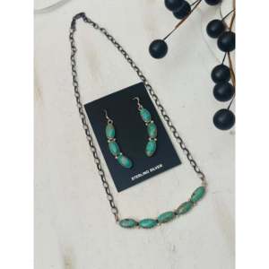 Ensemble collier et boucles d'oreilles Pearline Spencer Kingman en turquoise et argent sterling pour les occasions de cadeaux - Product Image 4